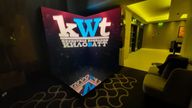 Аренда угловой фотозоны из LED экранов Аренда угловой фотозоны из LED экранов