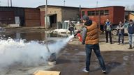Углекислотный огнетушитель Углекислотный огнетушитель