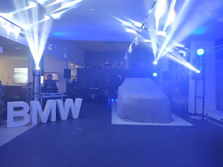 Презентация обновленой модели BMW X5